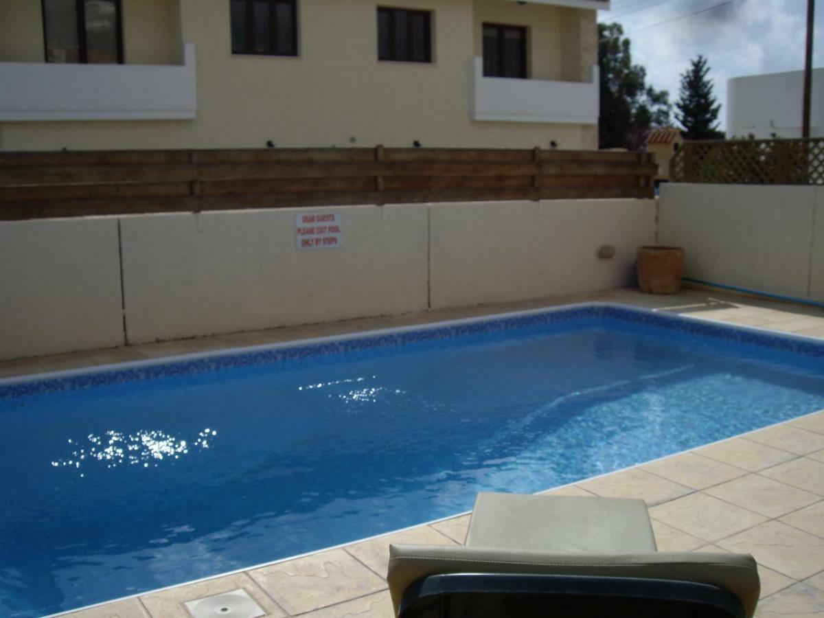 Frangipani Villa Paphos Exterior foto
